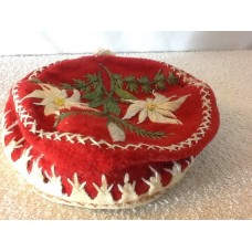 Small Red Embroidered Beret Hat MADE IN POLAND With Flowers & 2 Tassels   eb-70665176